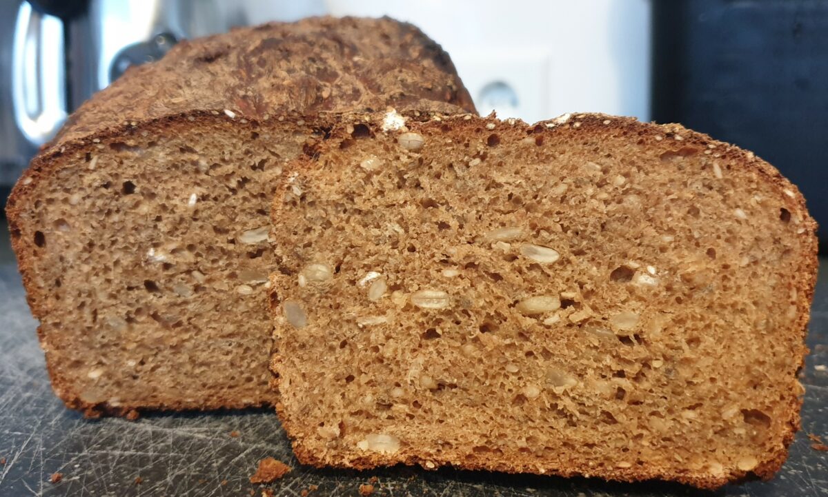 Dinkel-Malzbier-Brot (ohne Gehzeit) – Gerrys Welt